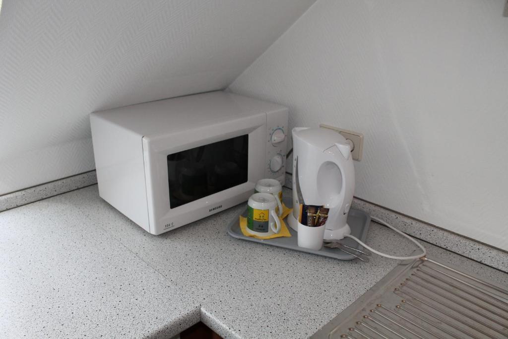 Hotel Luga Nuremberg Room photo