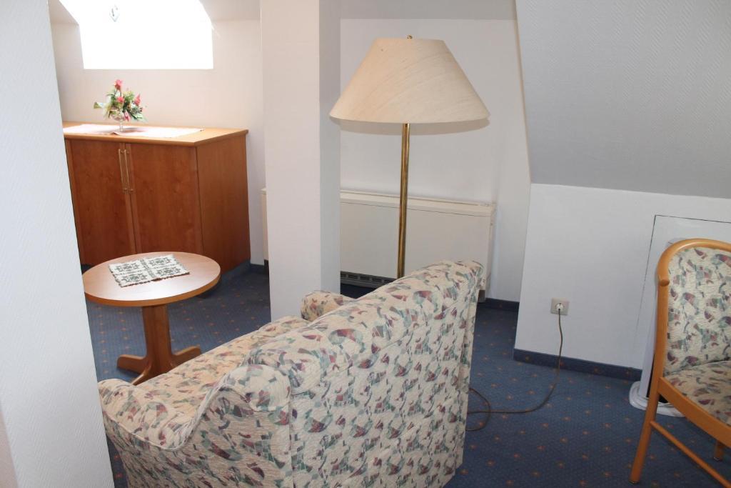 Hotel Luga Nuremberg Room photo
